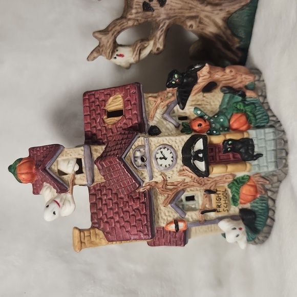 Vintage Halloween Ceramic Trio Haunted House, Haunted Castle, Halloween Tree - Picture 2 of 7
